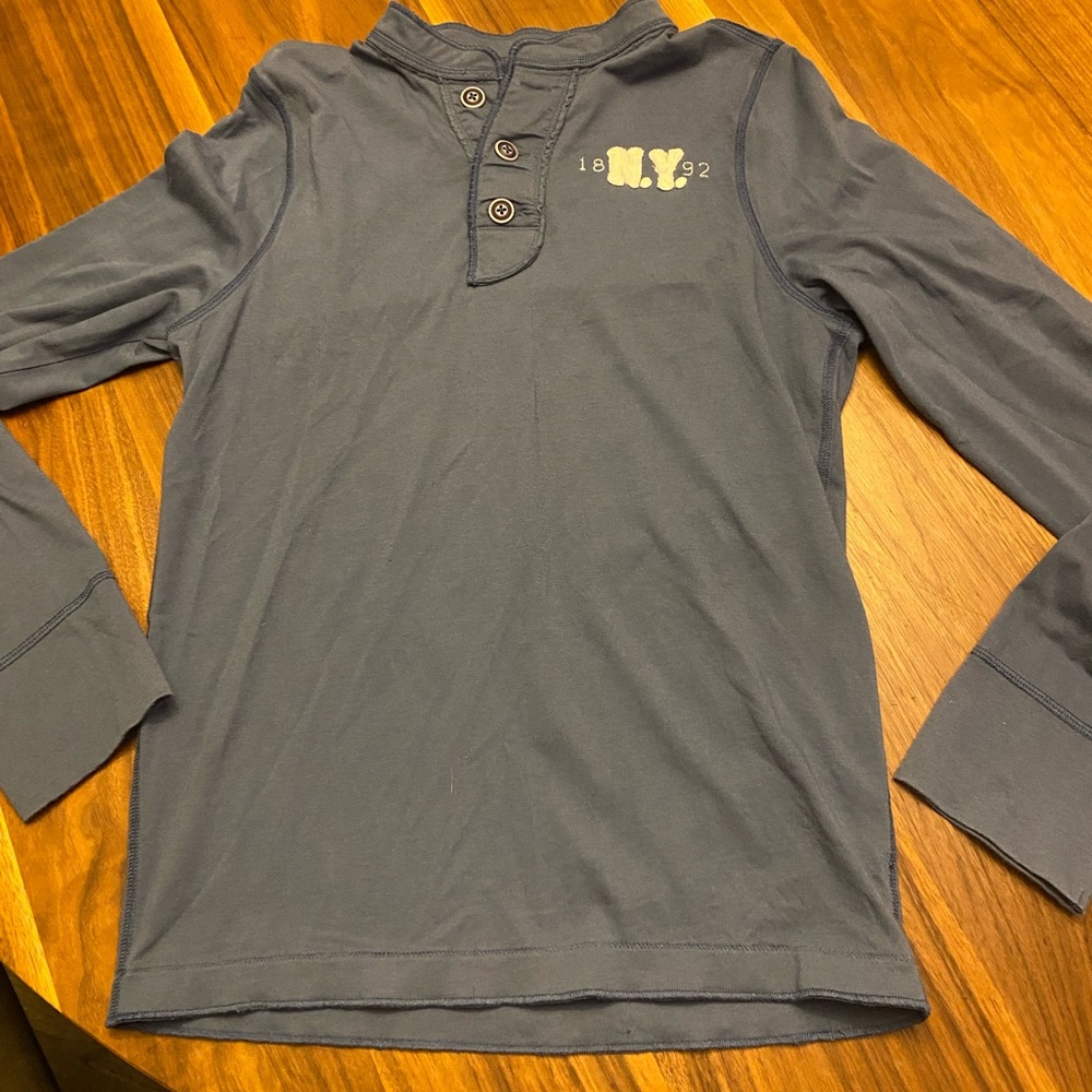 Abercrombie & Fitch long sleeve shirt with buttons.
